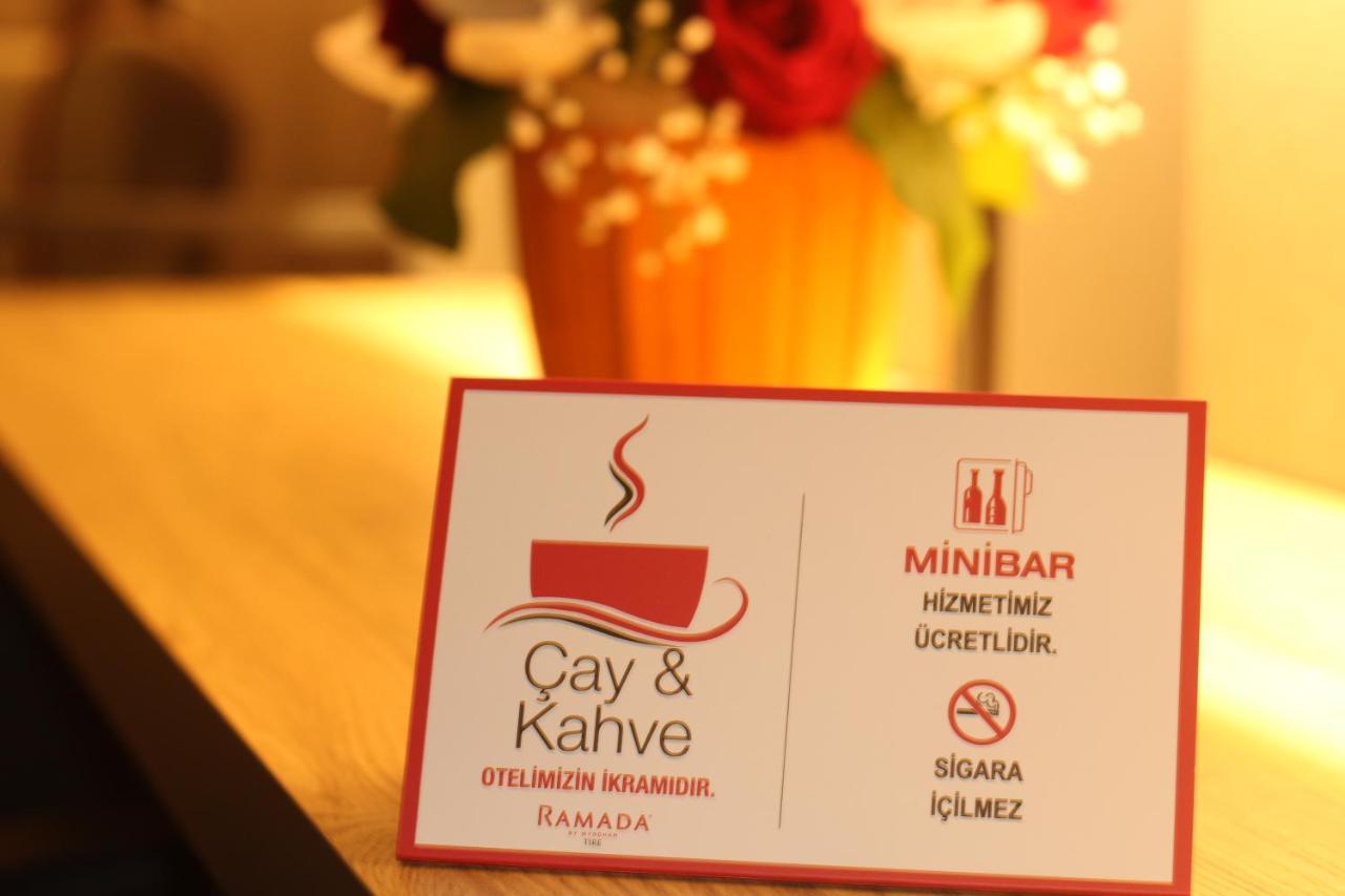 Ramada By Wyndham Tire Hotel Eksteriør billede